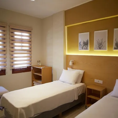 No 22 Riders' Hotell